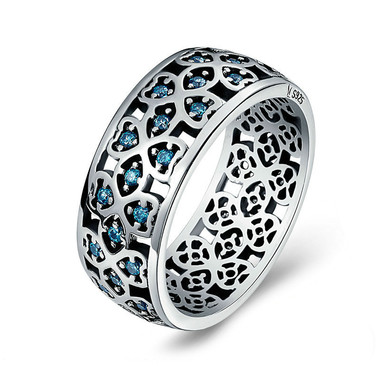 BLUE ZIRCON STERLING SILVER RING - SWEET CLOVERS